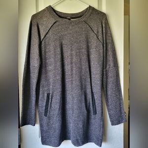 Women's Sweatshirt Size S Oversized
